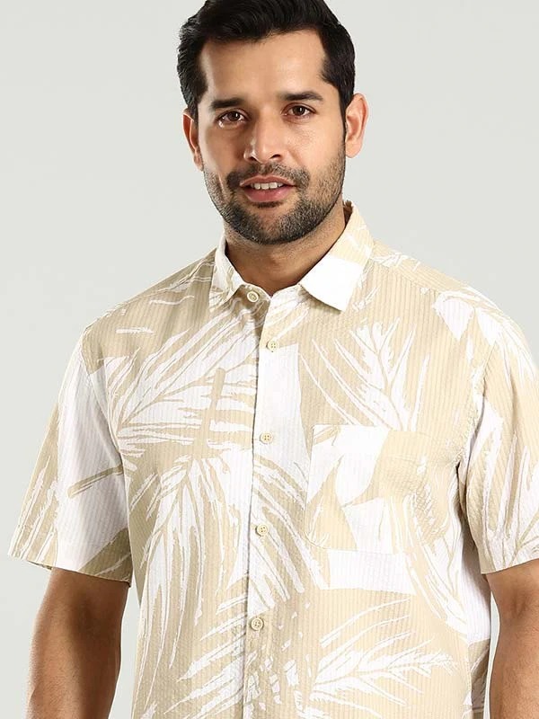 Indian Terrain Men's Regular Fit Half Sleeve All Over Print White Shirt